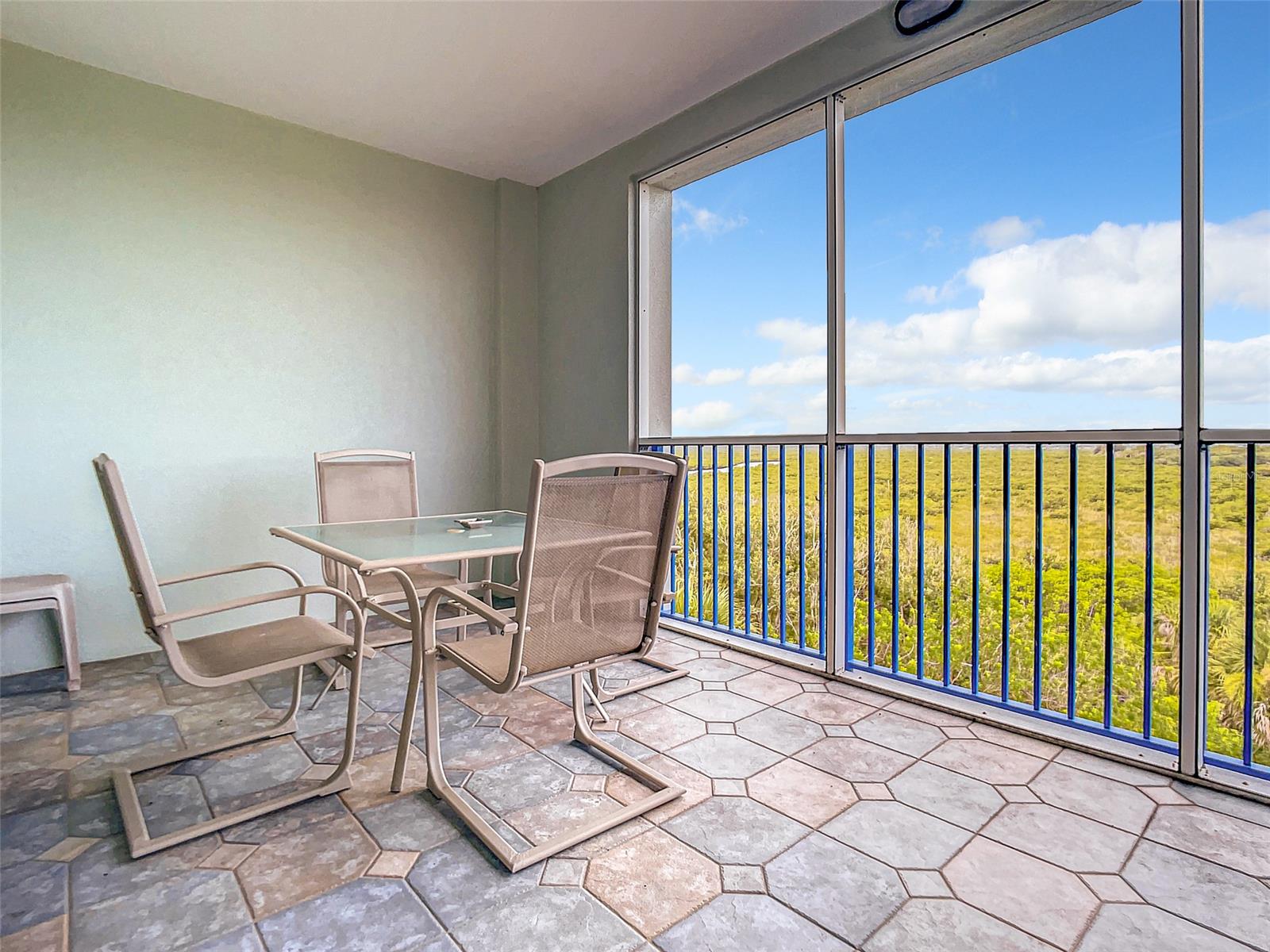 Ocean Walk Condo At Nsb - Residential