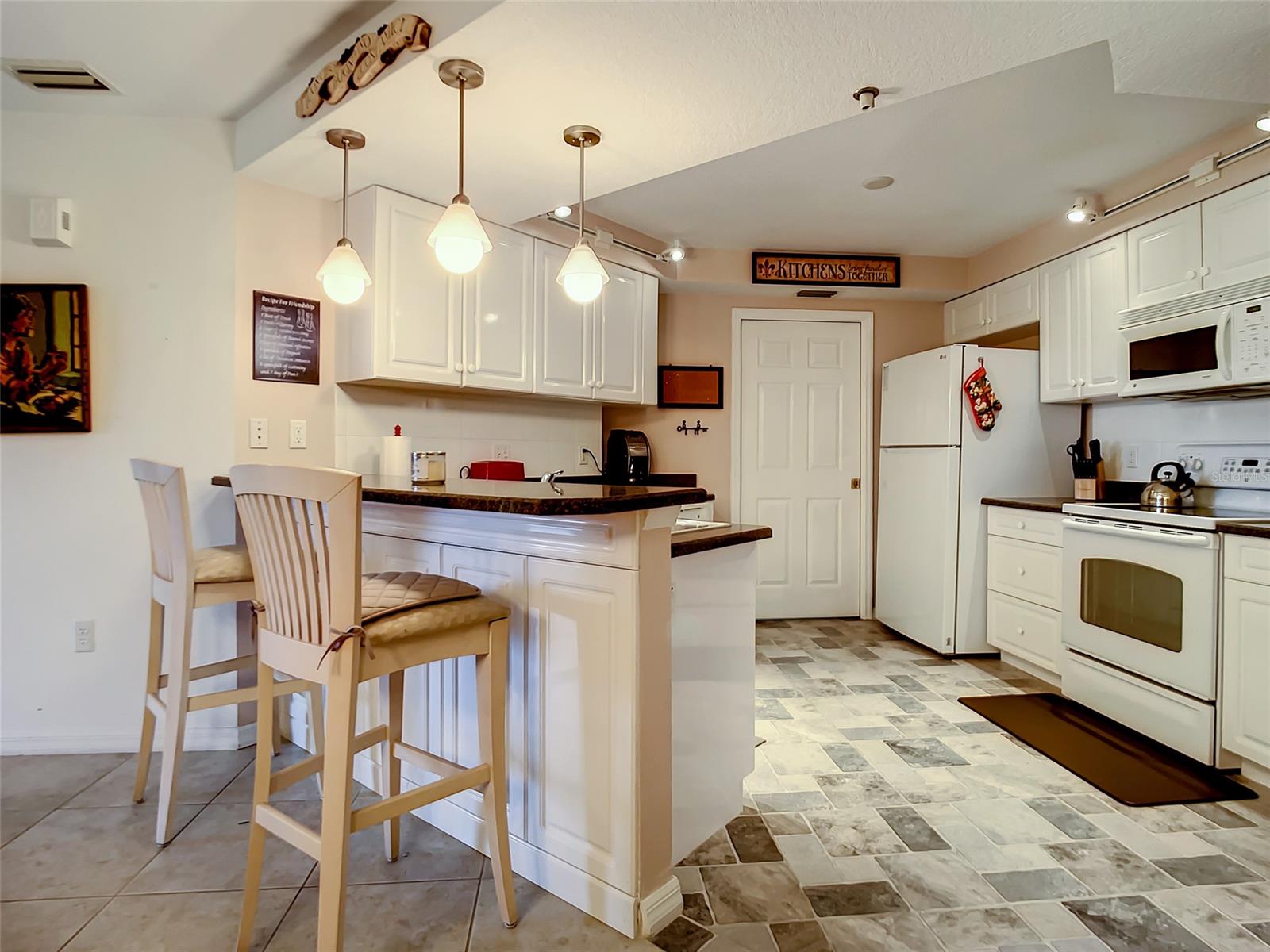 Ocean Walk Condo At Nsb - Residential