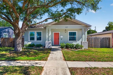 Photo of 1137 55th Avenue N, St Petersburg, FL 33703 (MLS # TB8499069)