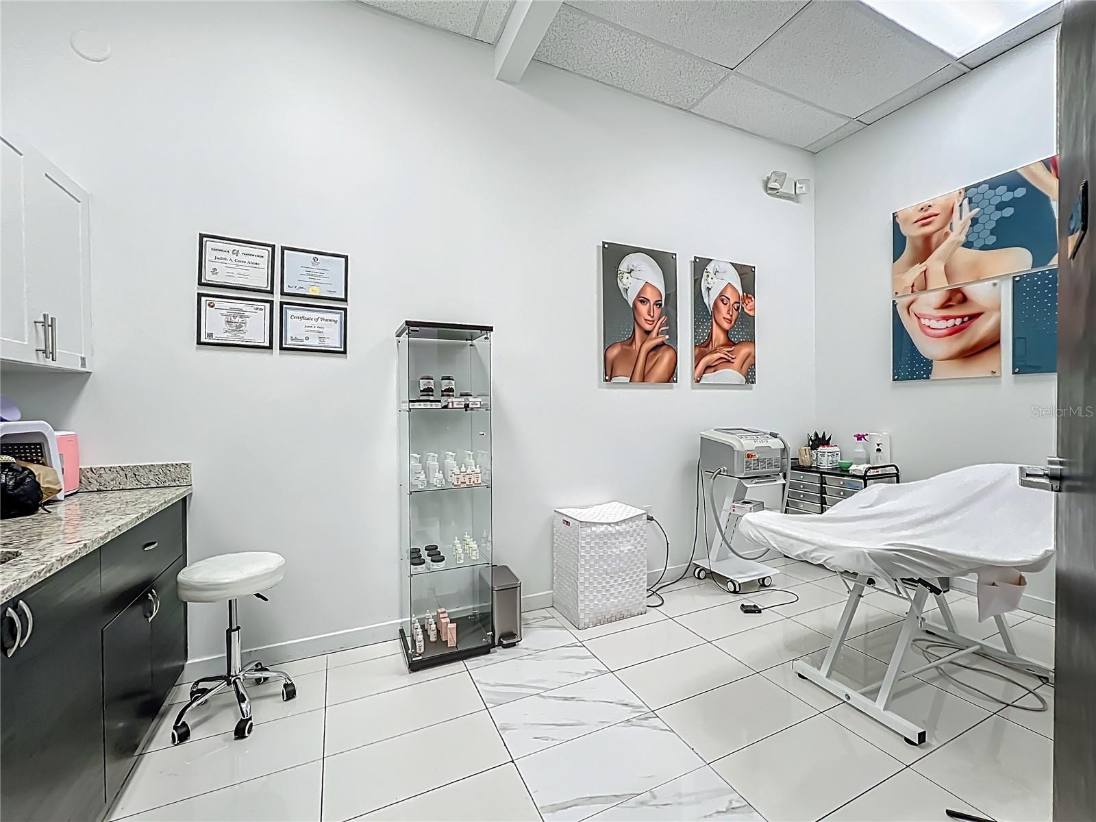 PROSPER COLONY 34-23-29 - Business Opportunity