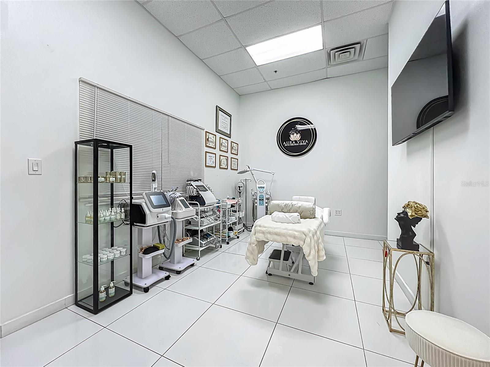 PROSPER COLONY 34-23-29 - Business Opportunity