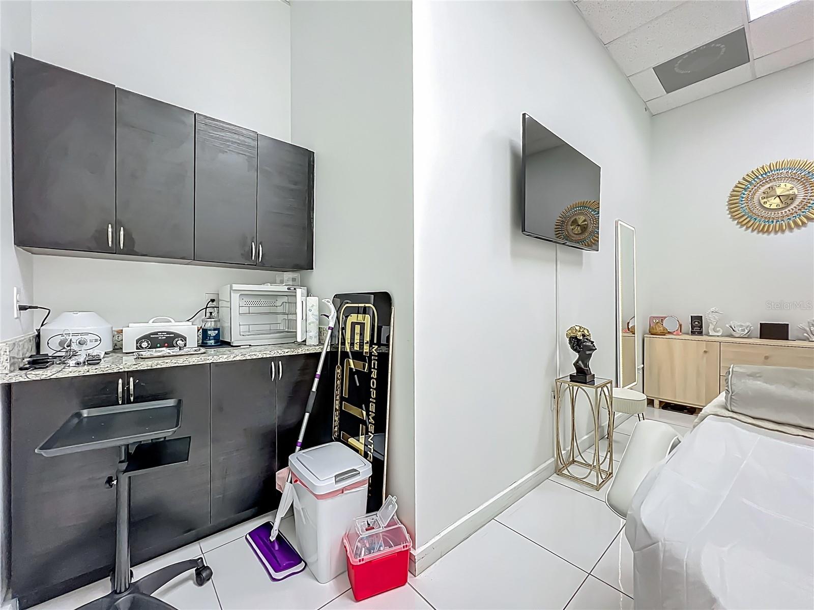 PROSPER COLONY 34-23-29 - Business Opportunity