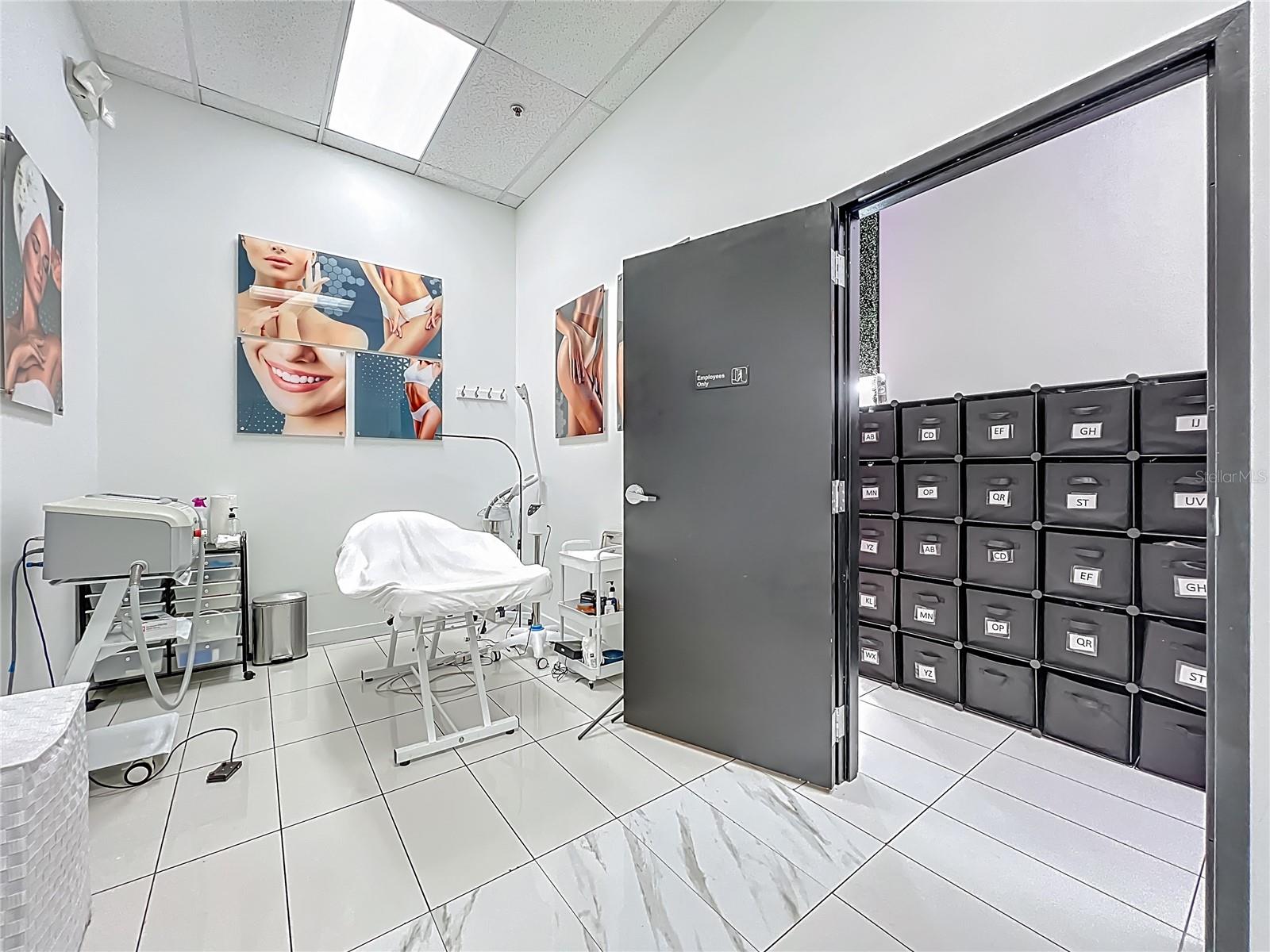 PROSPER COLONY 34-23-29 - Business Opportunity