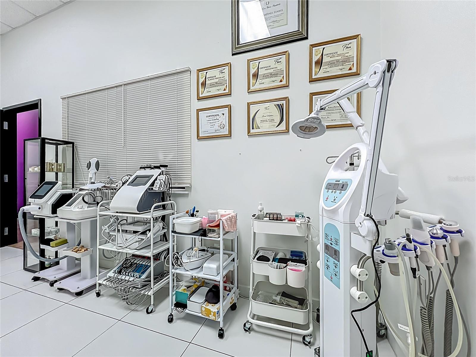 PROSPER COLONY 34-23-29 - Business Opportunity