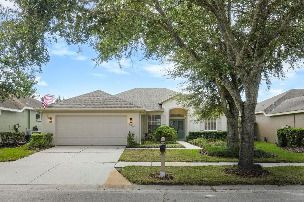 Photo of 19106 Abercorn Place, Lutz, FL 33558 (MLS # TB8428555)