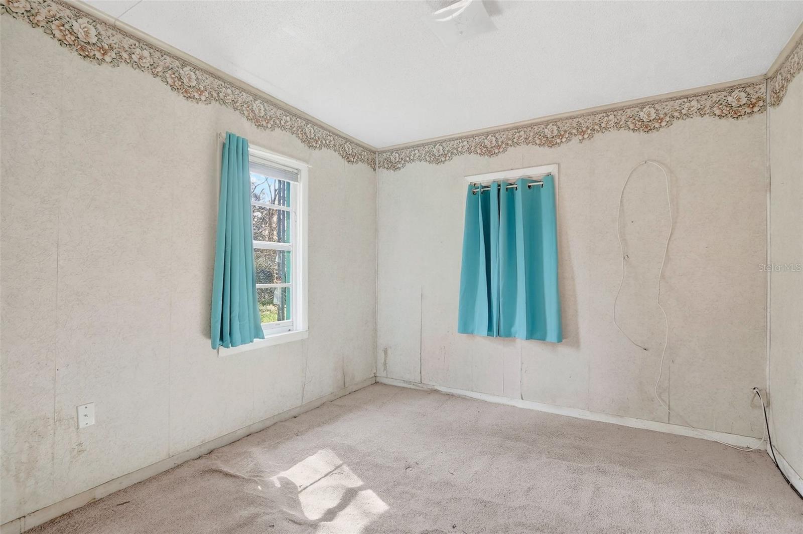 FOX HOLLOW - Residential