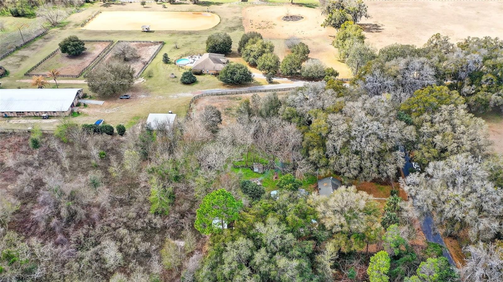 FOX HOLLOW - Residential