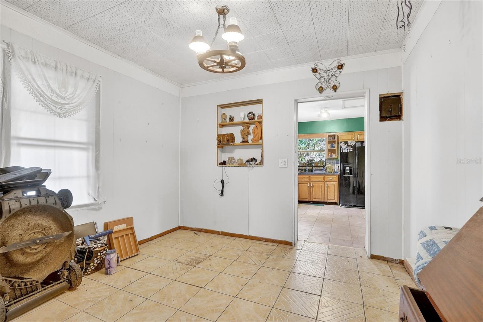 FOX HOLLOW - Residential