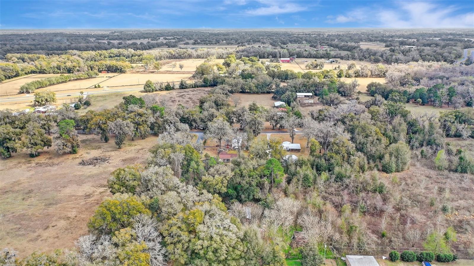 FOX HOLLOW - Residential