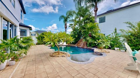 A home in WESLEY CHAPEL