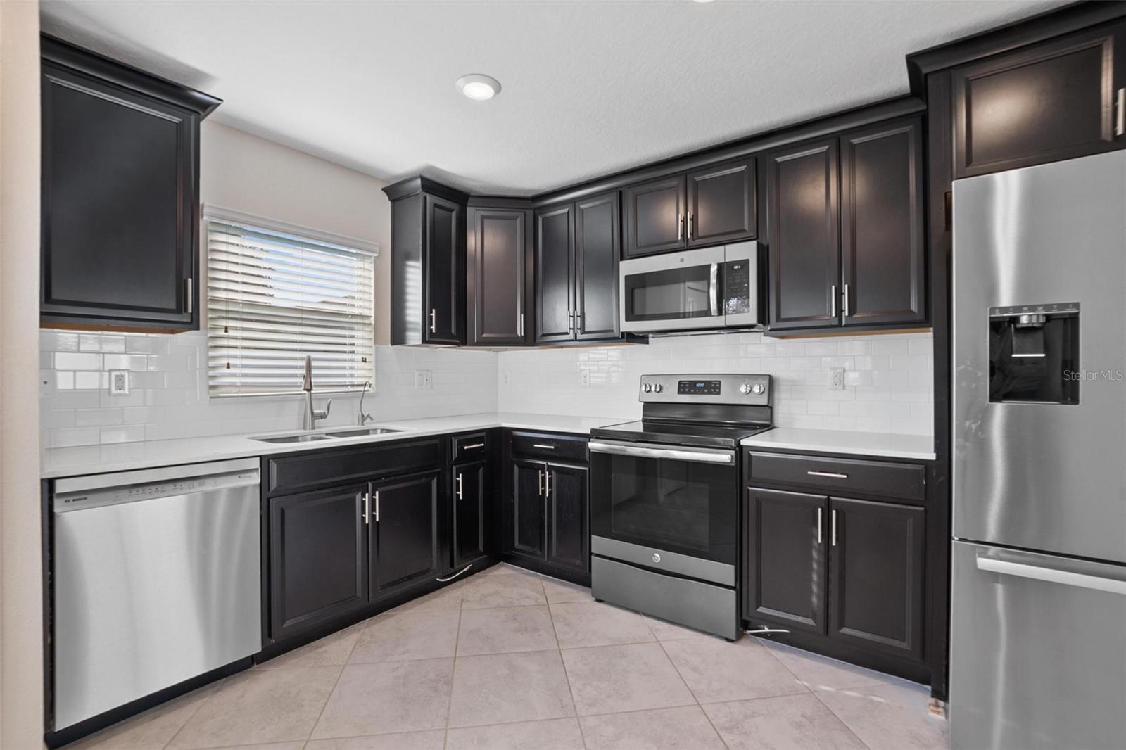 TRADITIONS PH 02 - Residential