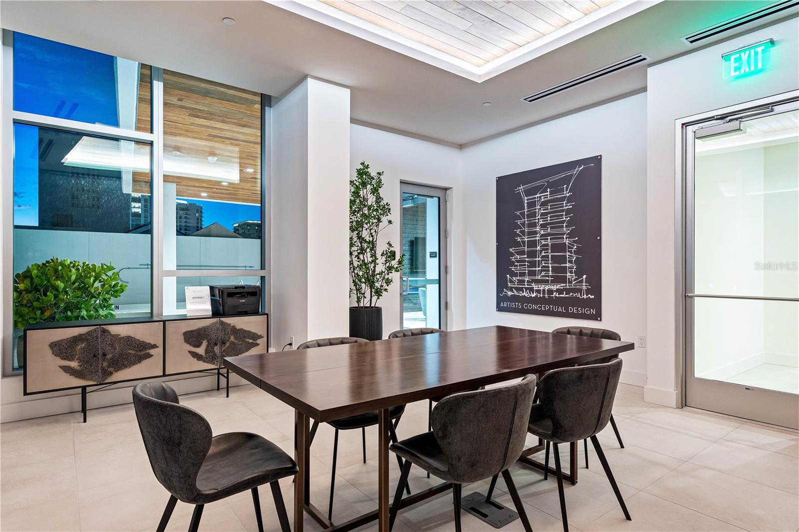 COLLECTION - Residential