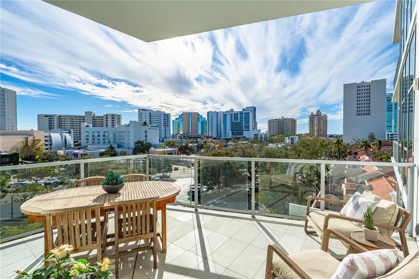 COLLECTION - Residential