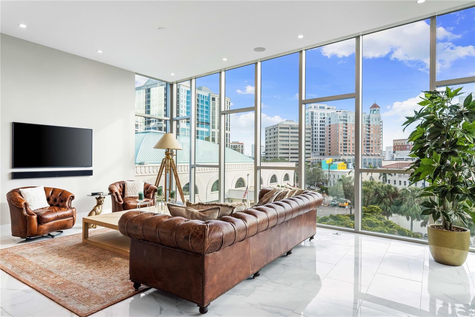 COLLECTION - Residential