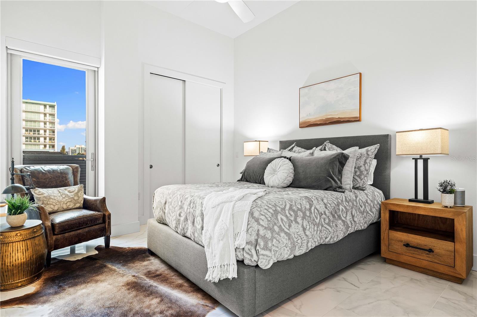 COLLECTION - Residential