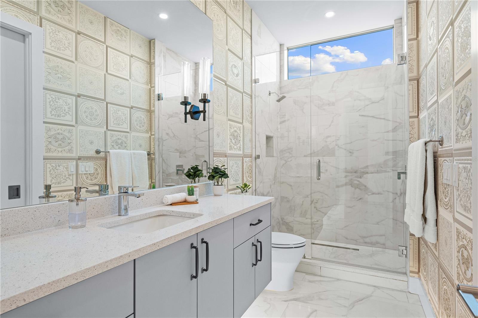 COLLECTION - Residential