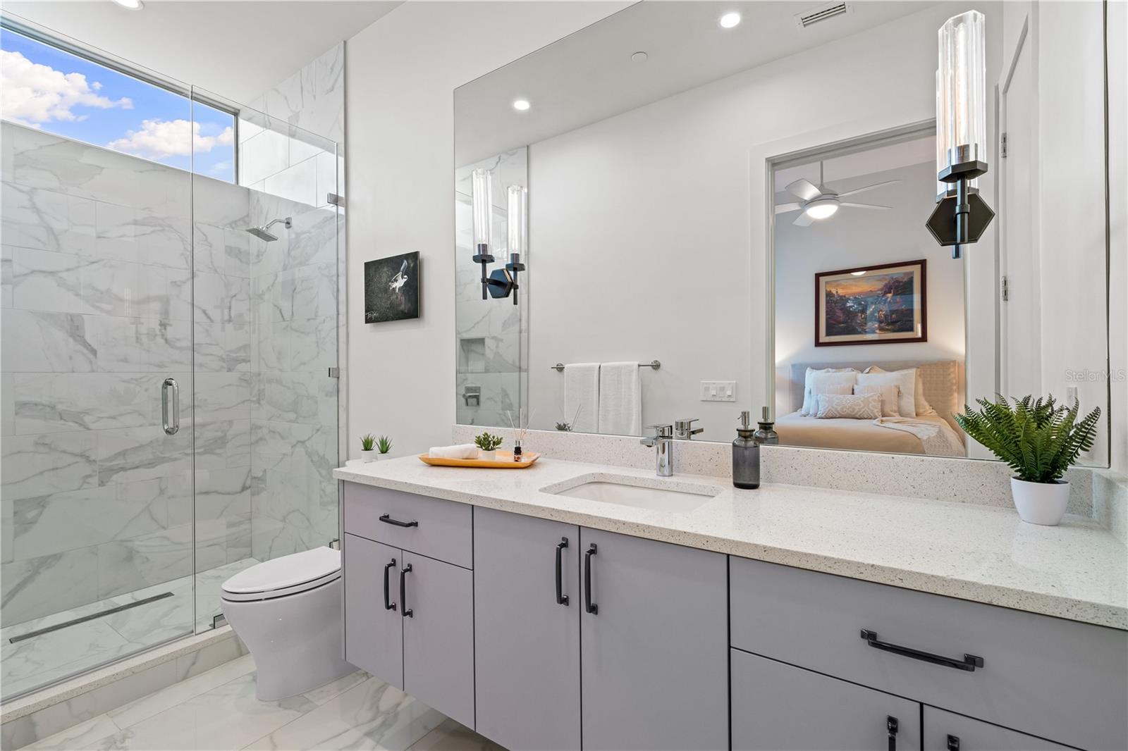 COLLECTION - Residential