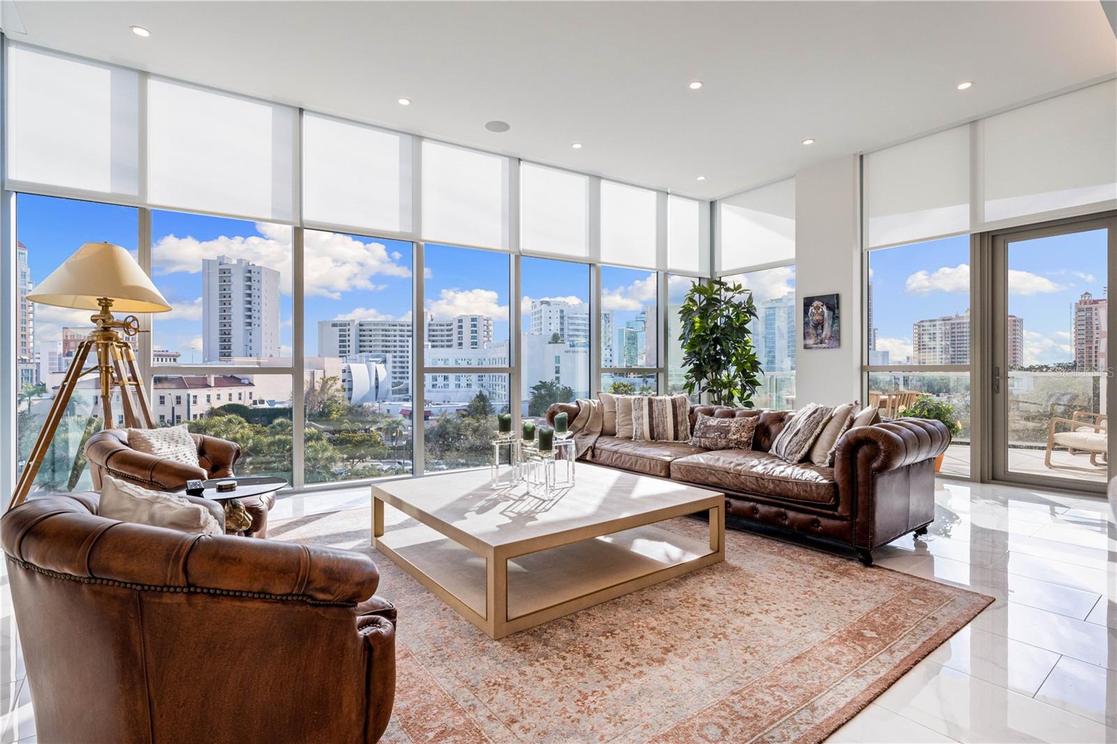 COLLECTION - Residential