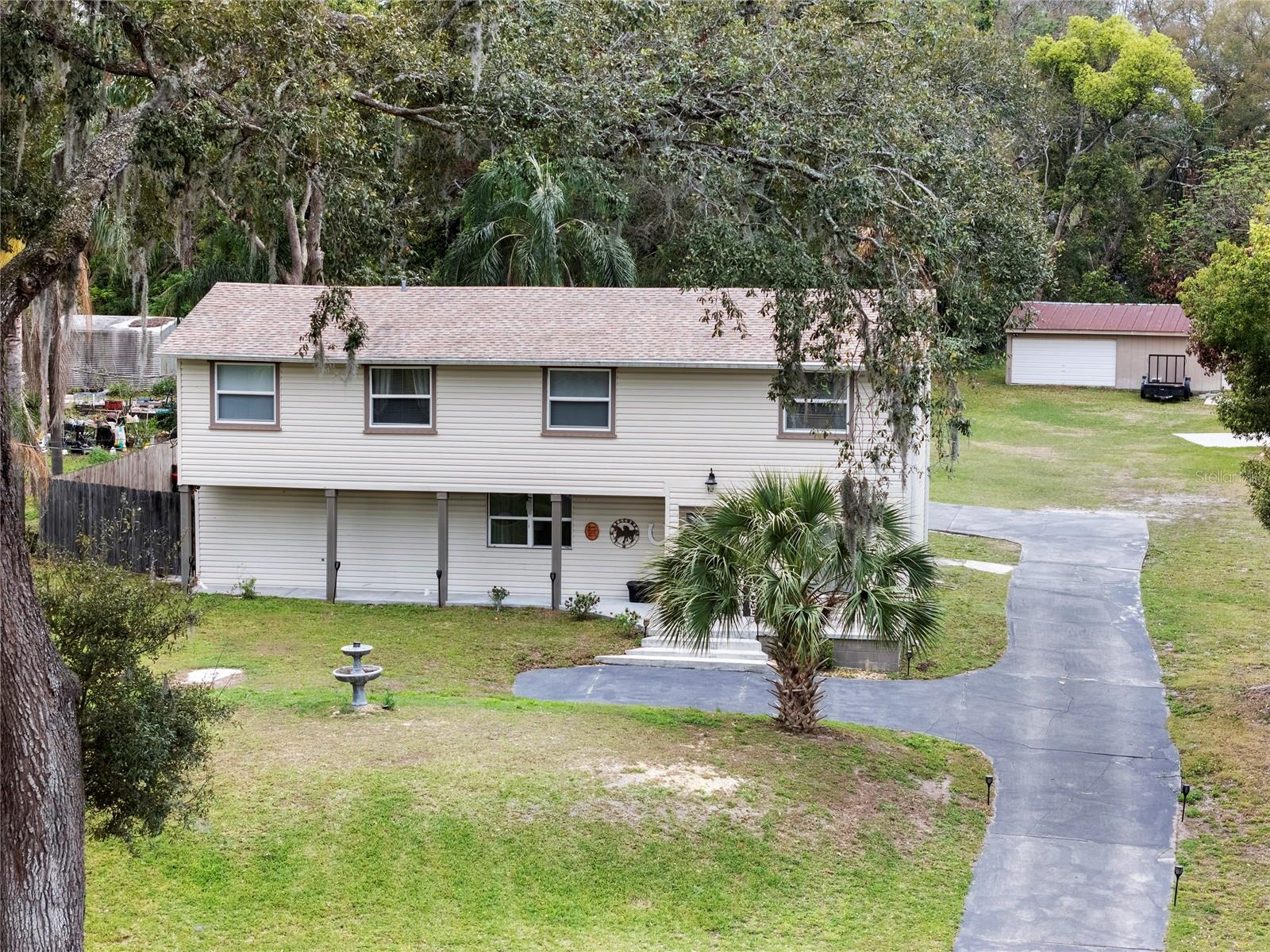 500 FOREST LAKE DRIVE