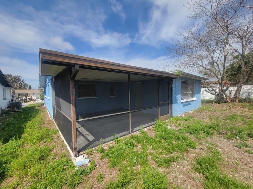 PALM TERRACE - Residential Lease