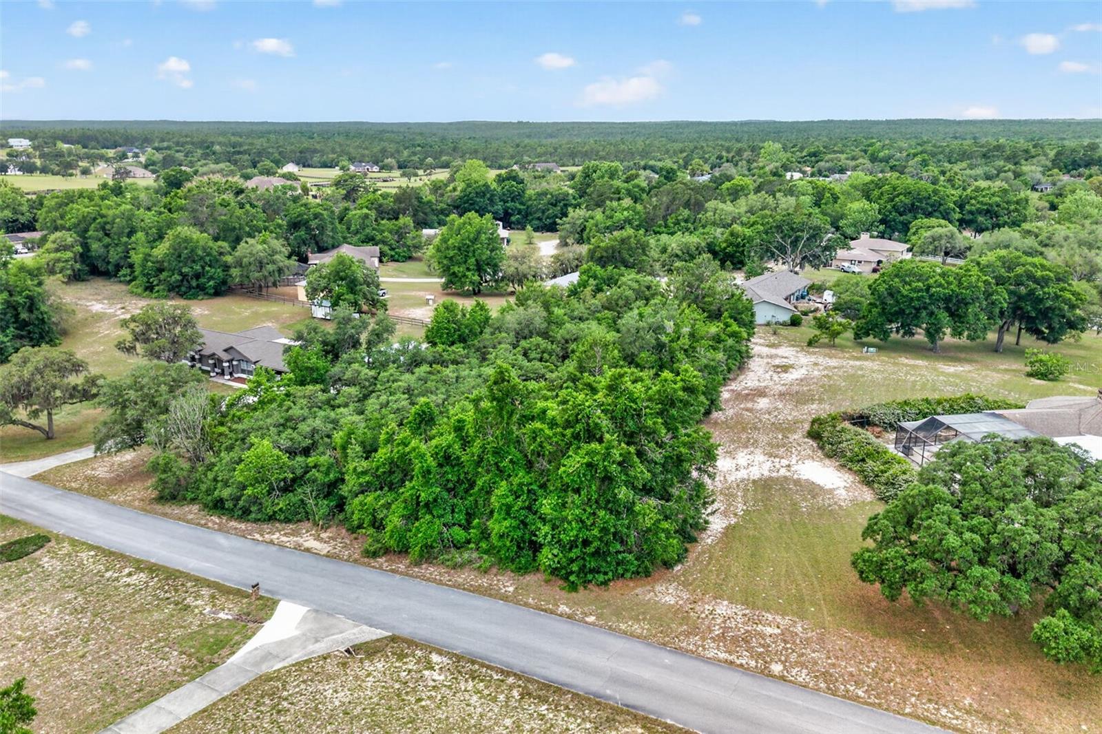 HILLS COUNTRYSIDE ESTATES - Land