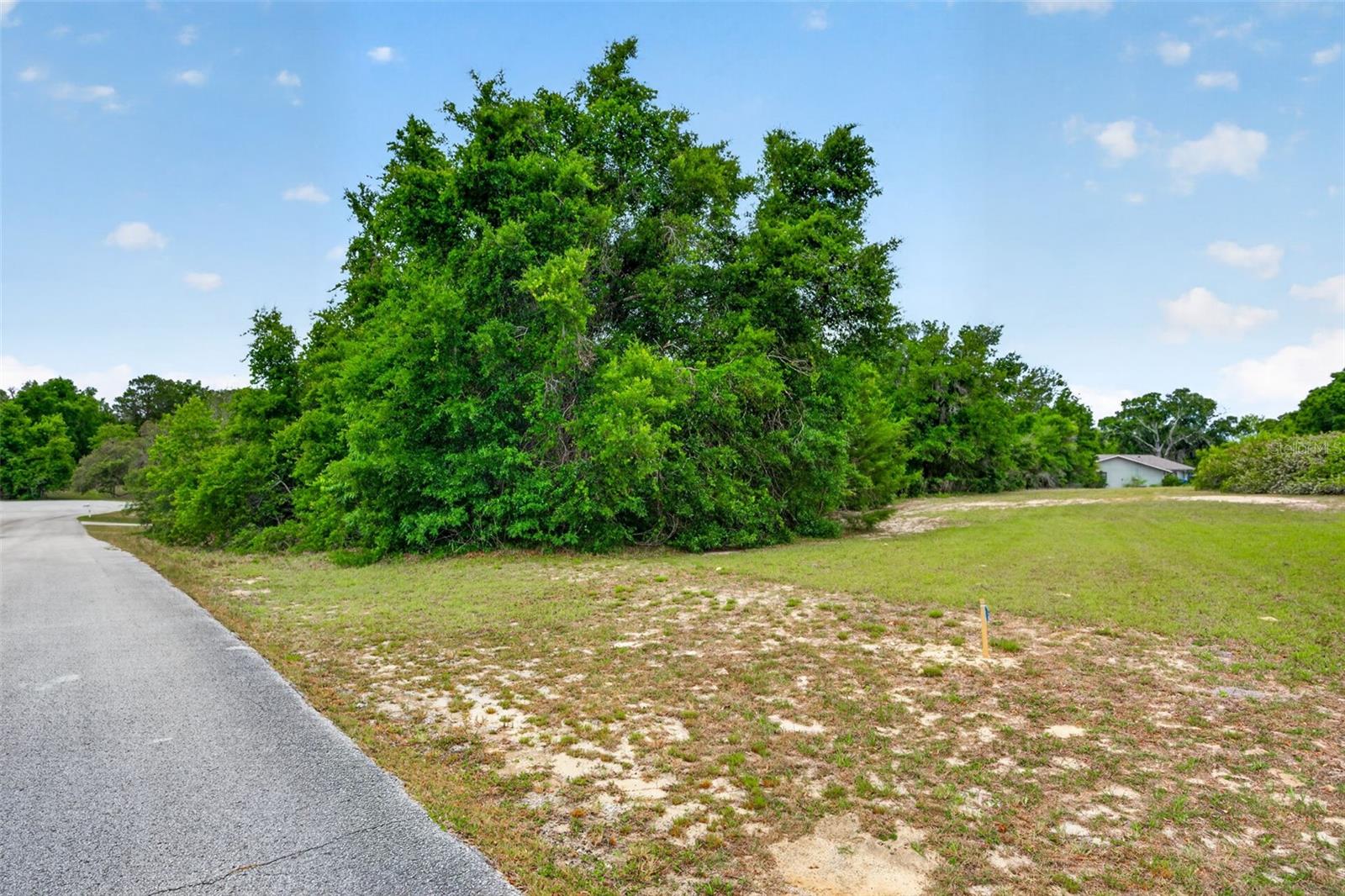 1642 S VALERIE POINT