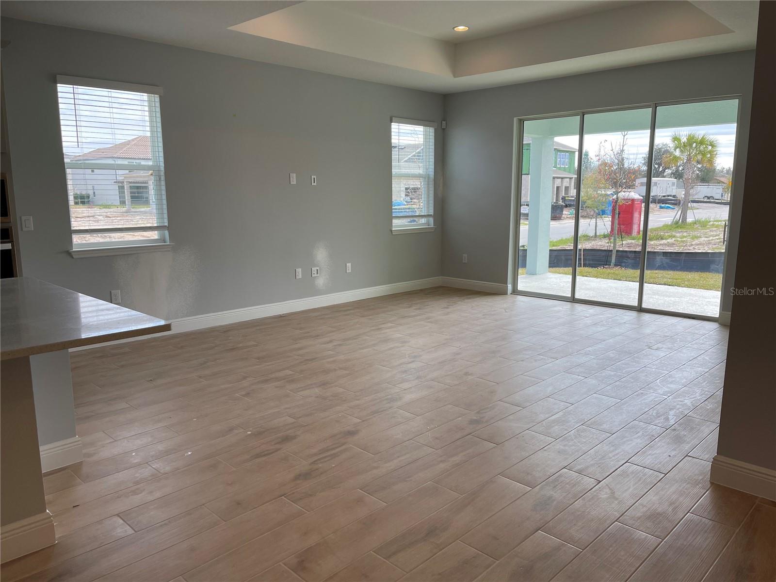 SUMMERDALE PARK - Residential Lease