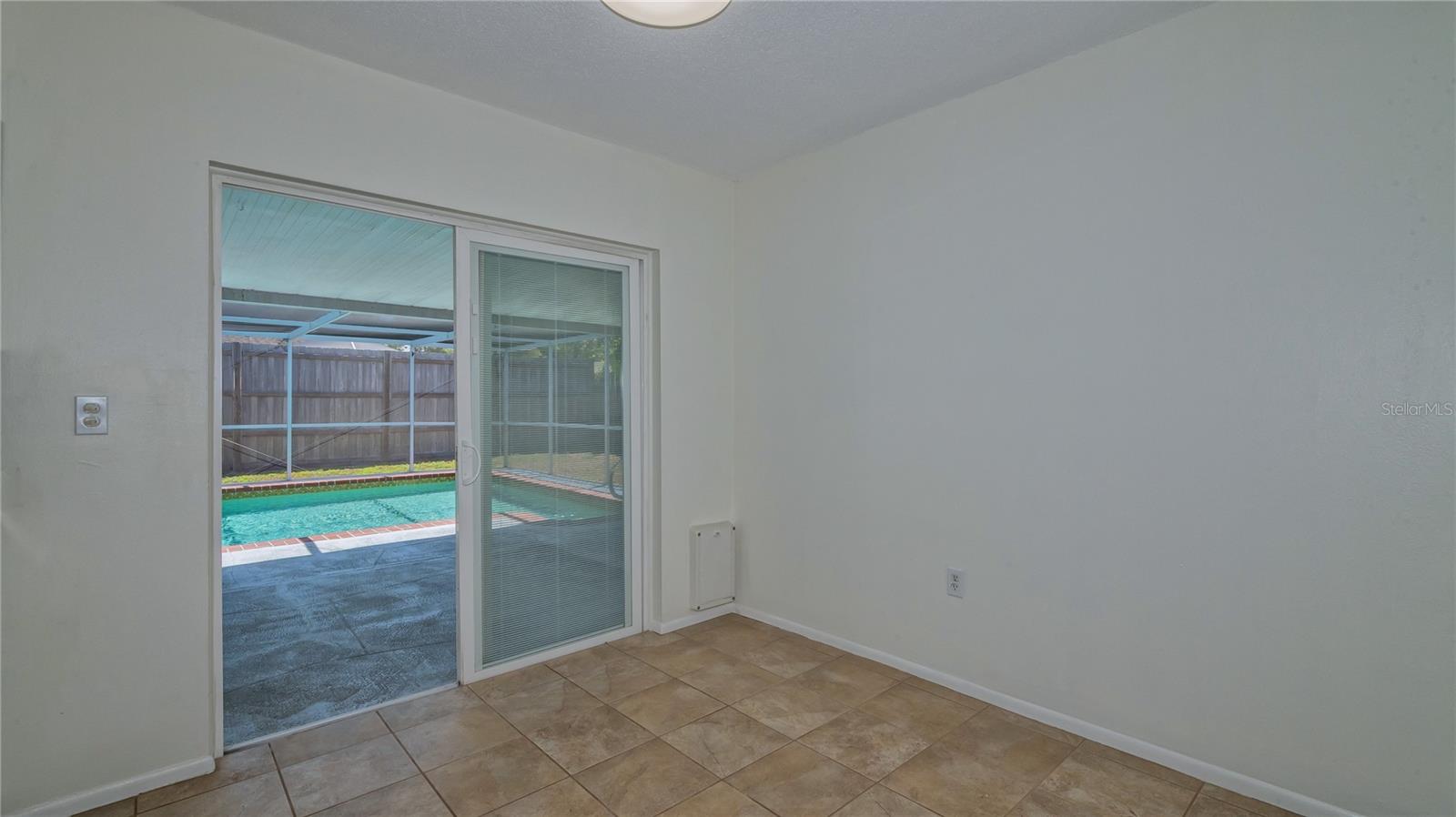 LAKE SARASOTA - Residential Lease