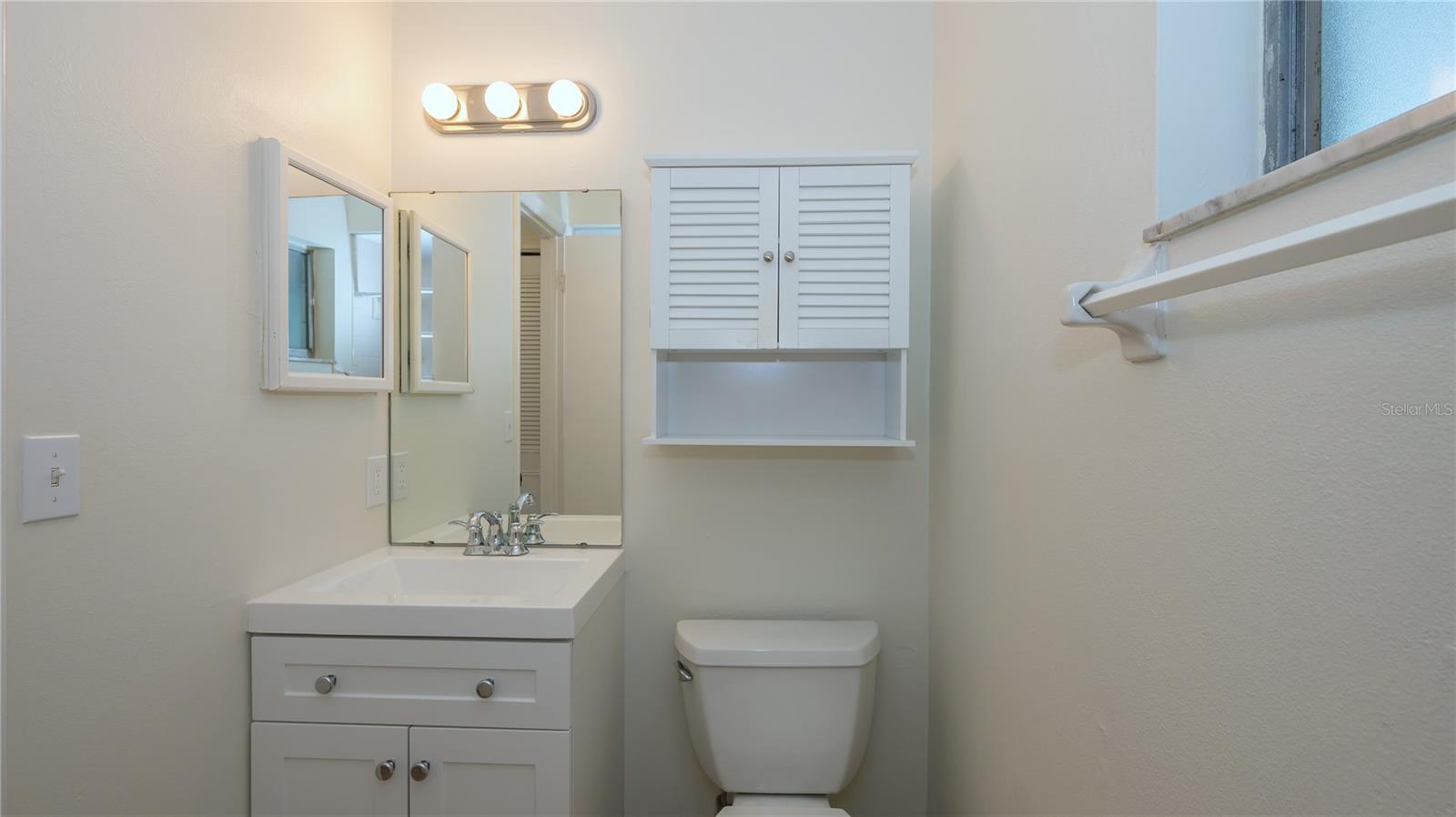LAKE SARASOTA - Residential Lease