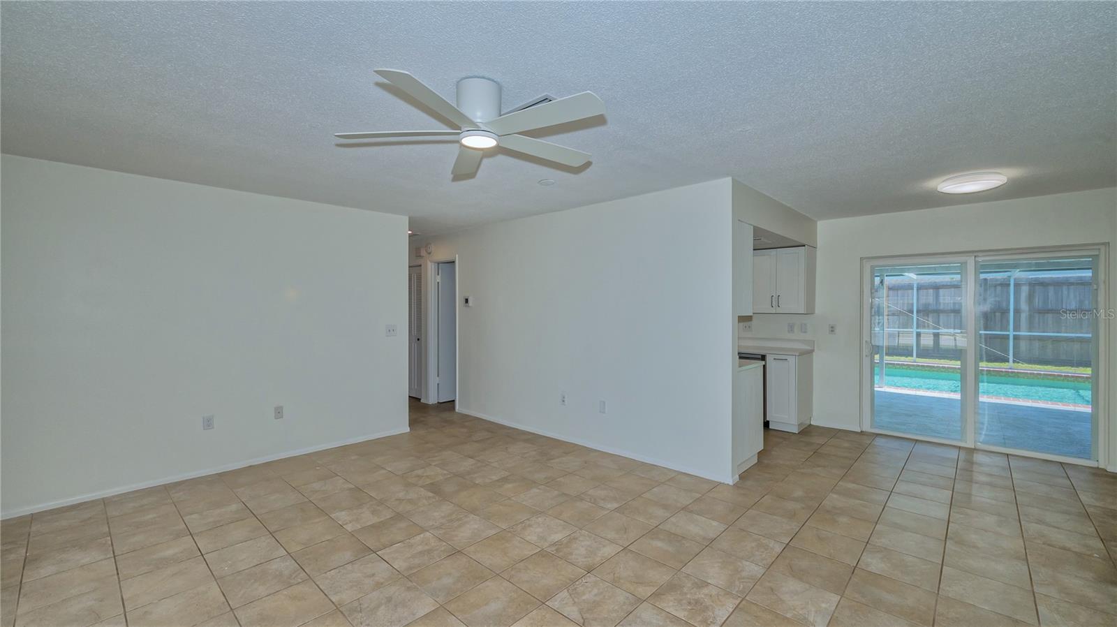 LAKE SARASOTA - Residential Lease