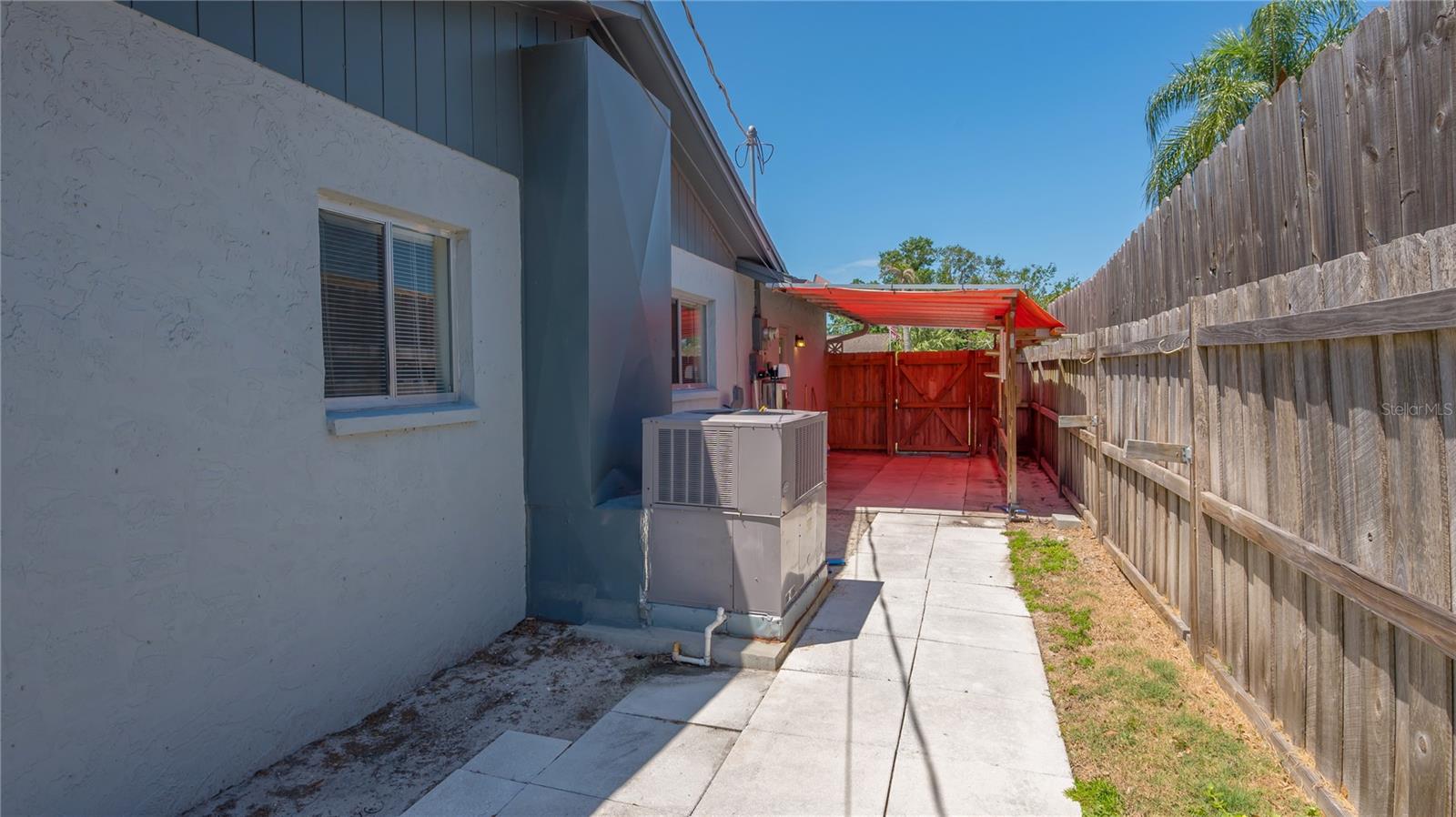 LAKE SARASOTA - Residential Lease