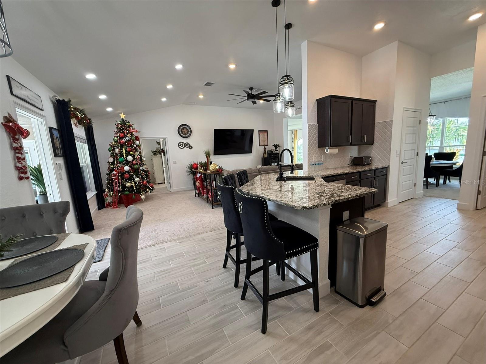 MARION OAKS UN 5 - Residential