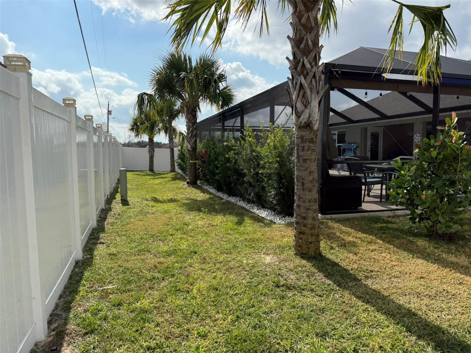 MARION OAKS UN 5 - Residential