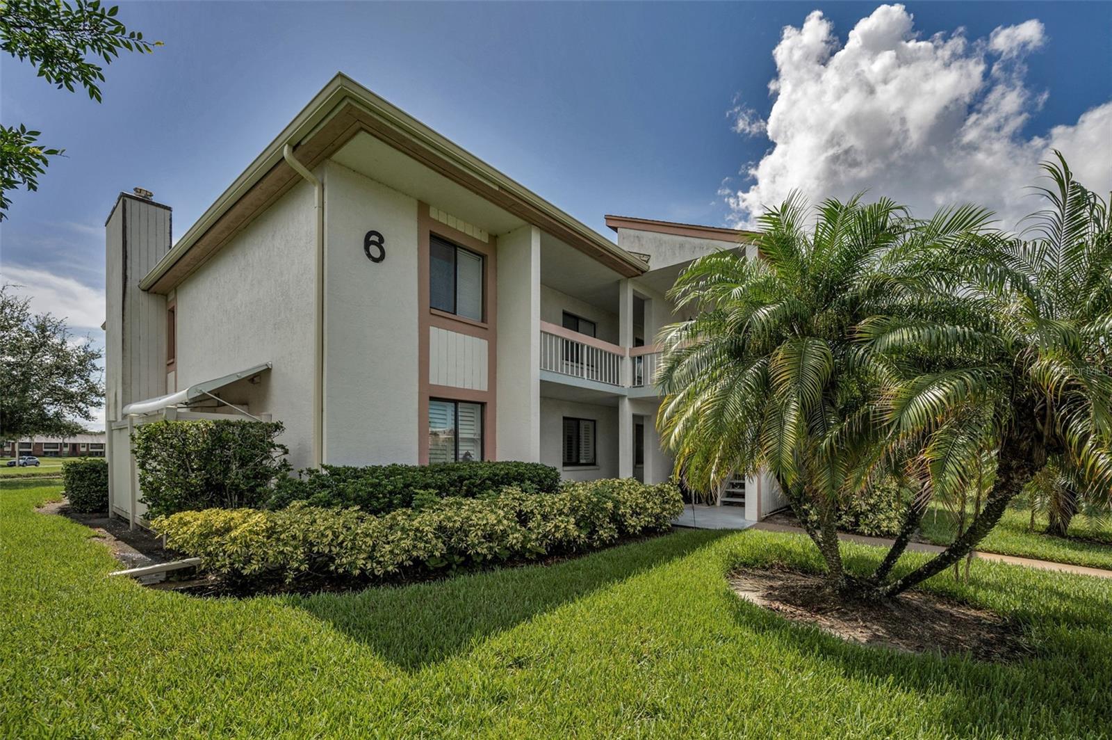 180 LAKEVIEW WAY 180