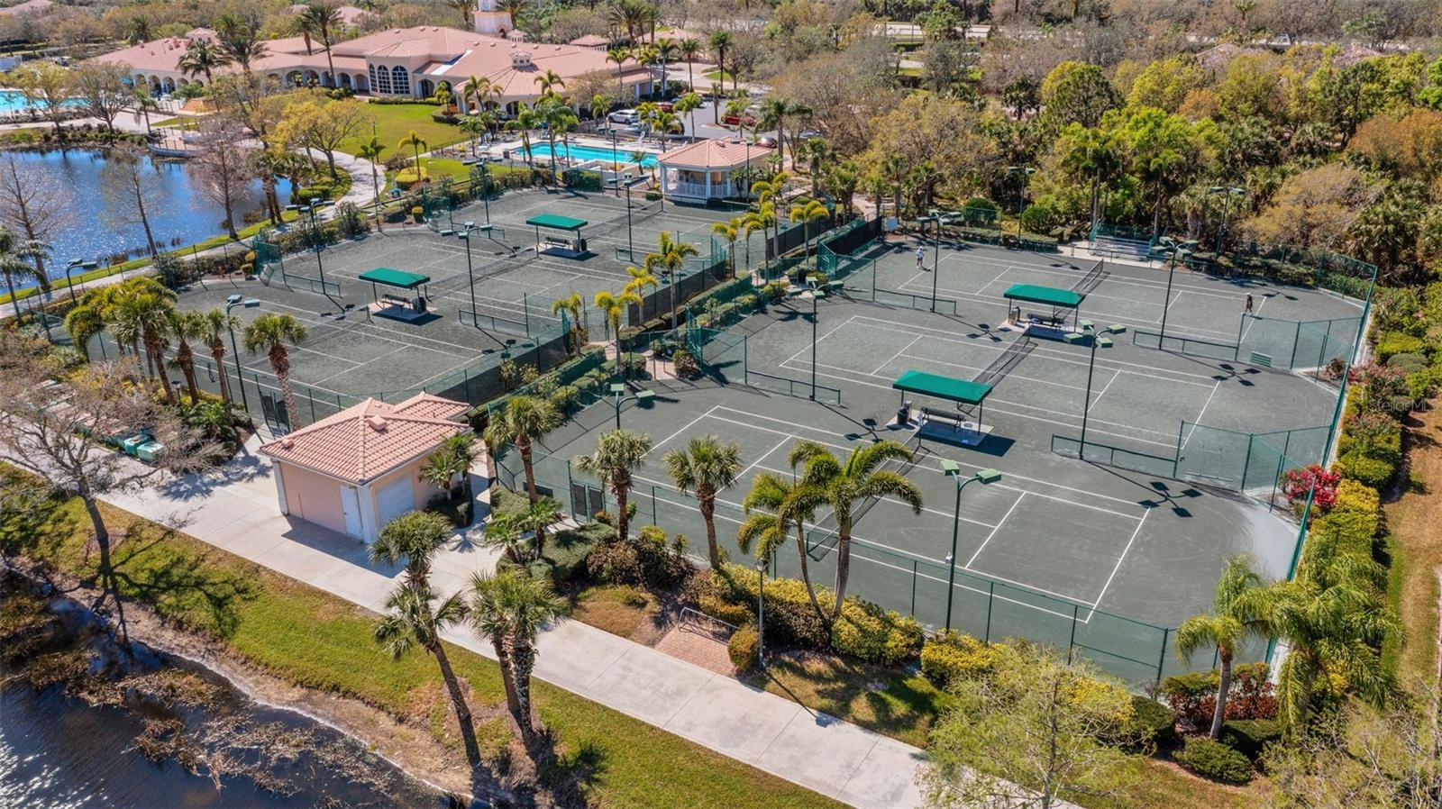 VILLAGEWALK - Residential