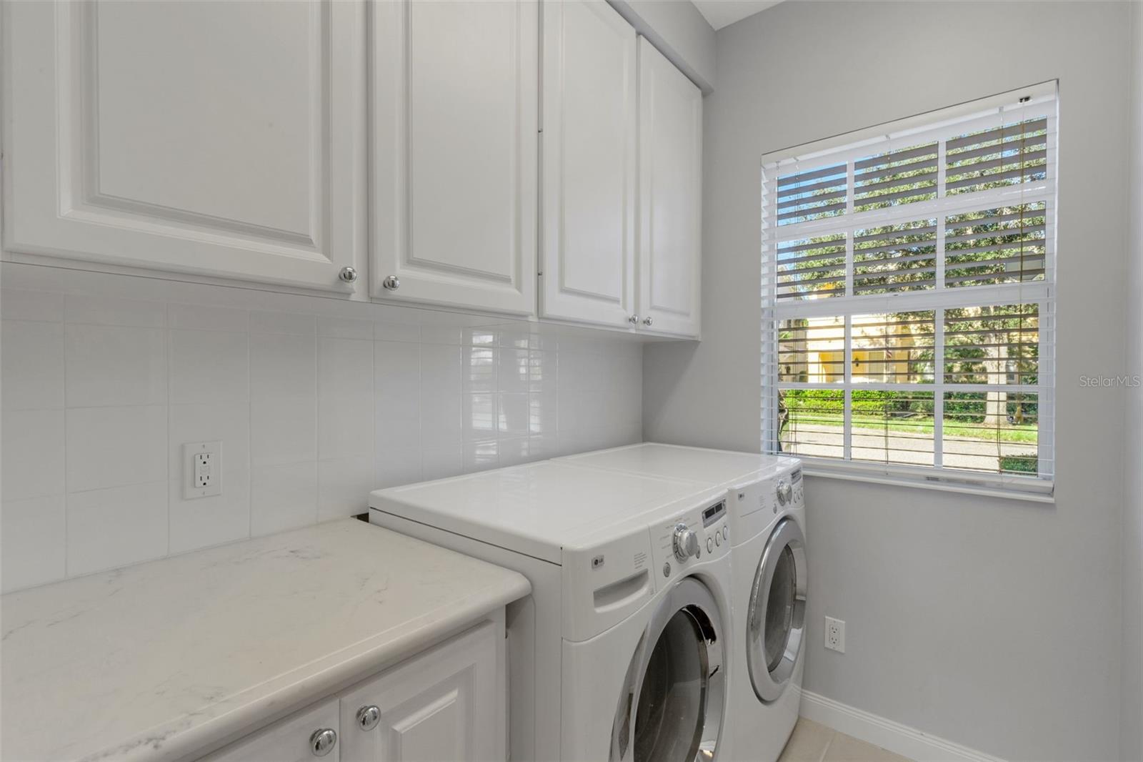 VILLAGEWALK - Residential