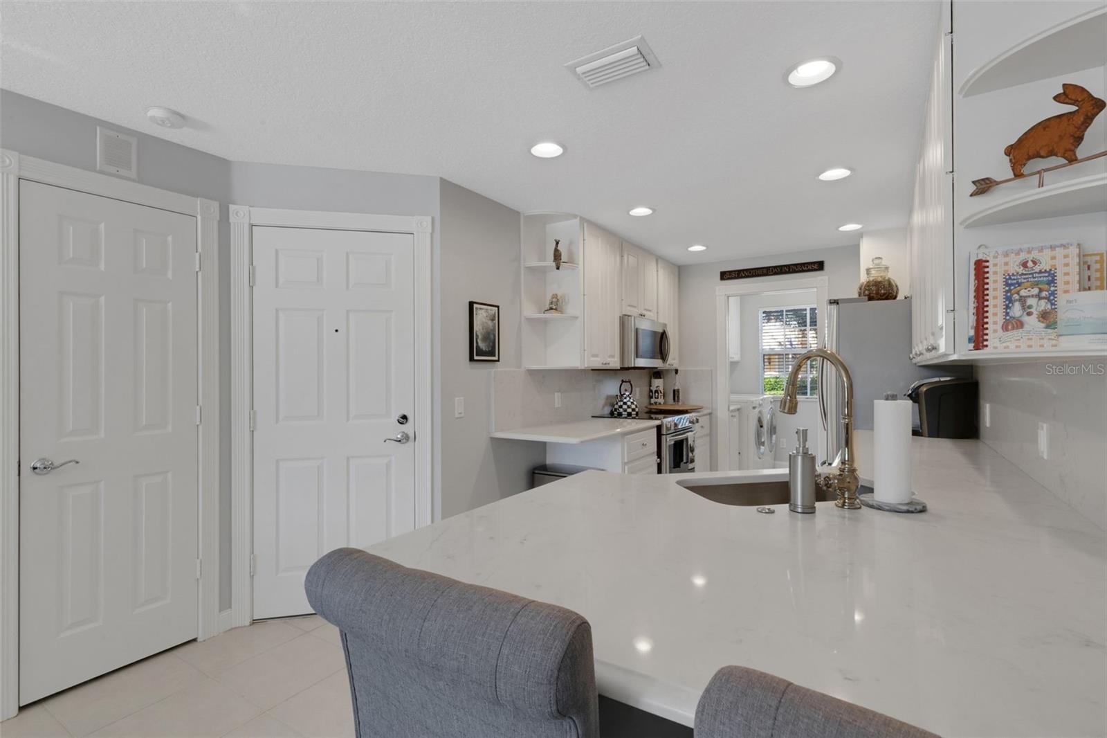VILLAGEWALK - Residential