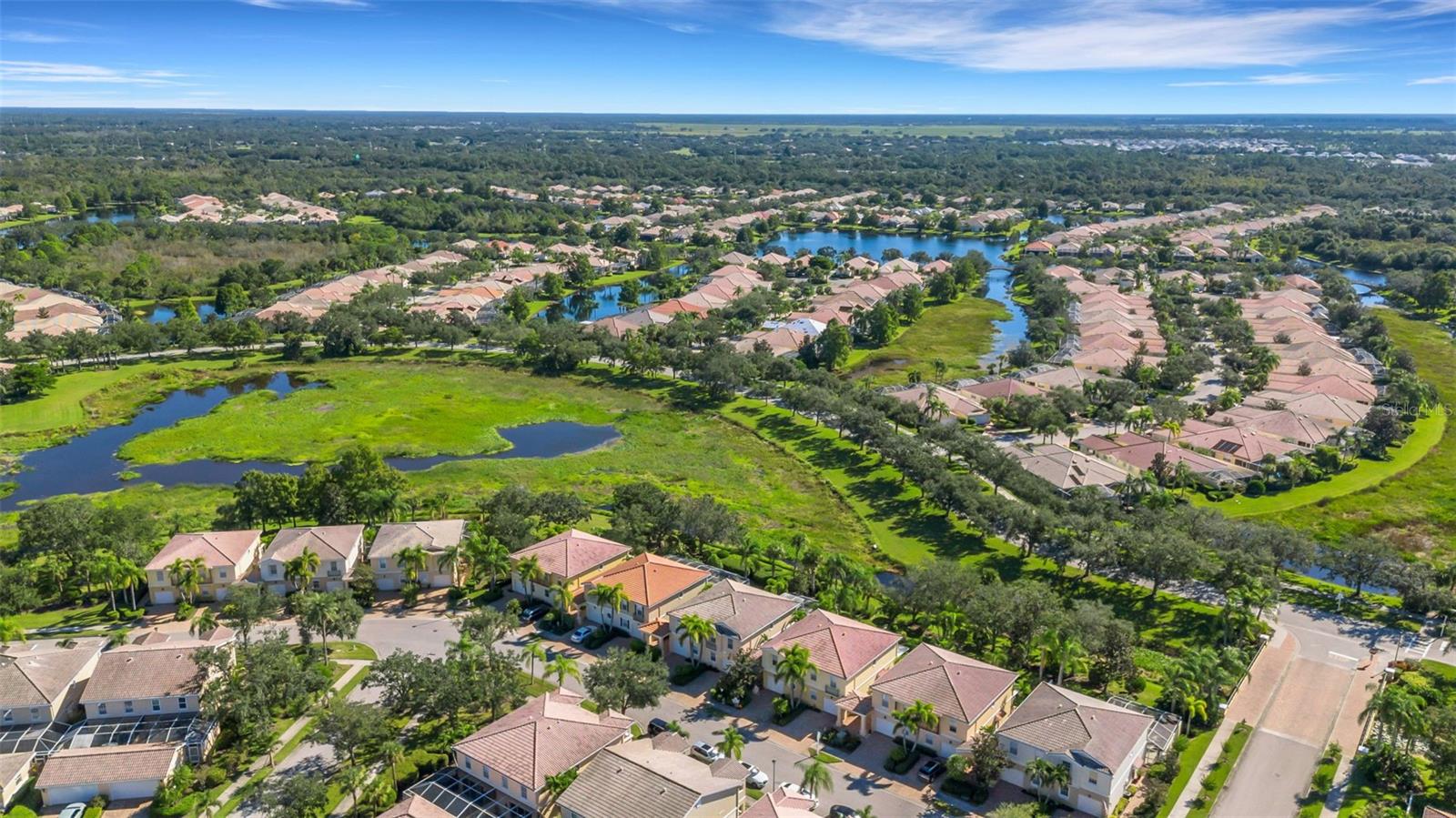 VILLAGEWALK - Residential