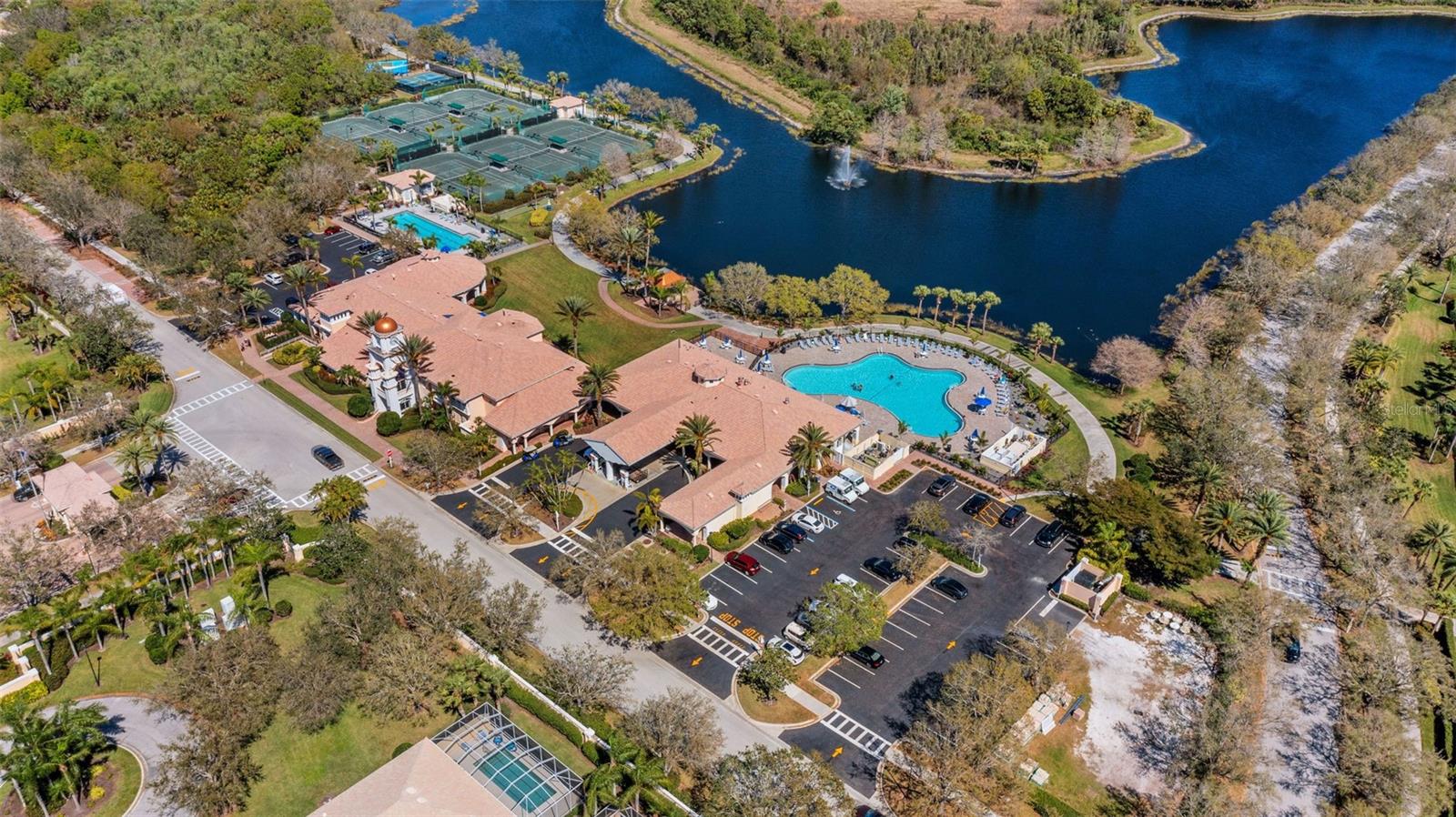 VILLAGEWALK - Residential