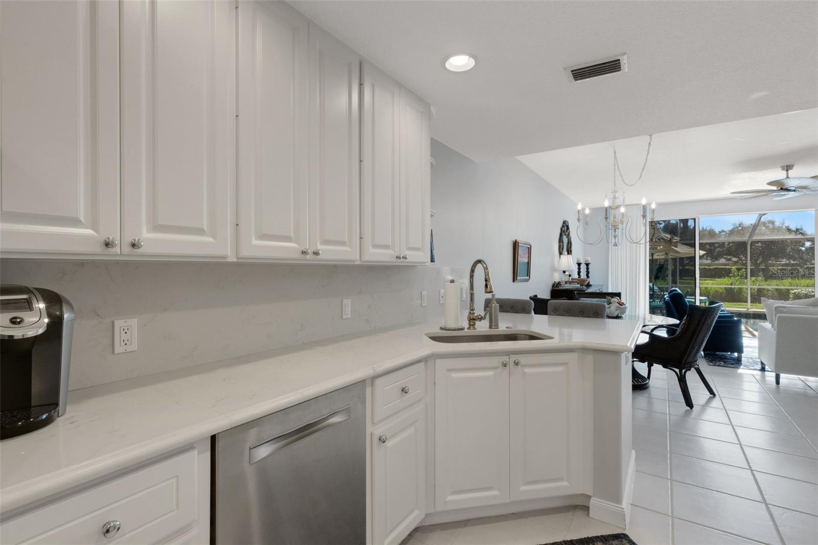 VILLAGEWALK - Residential
