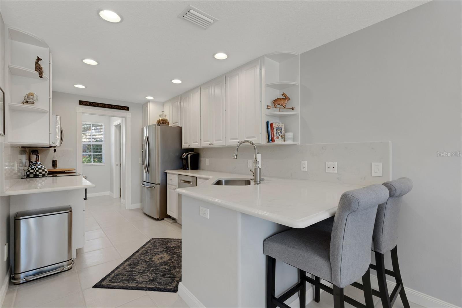 VILLAGEWALK - Residential