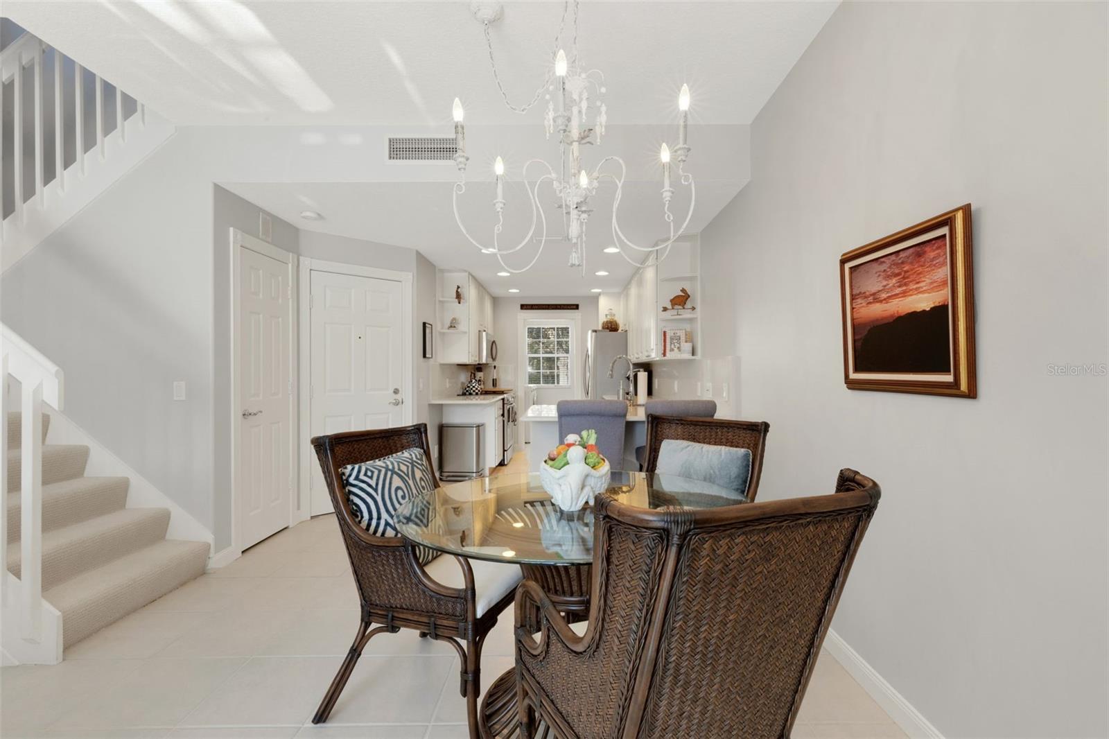 VILLAGEWALK - Residential