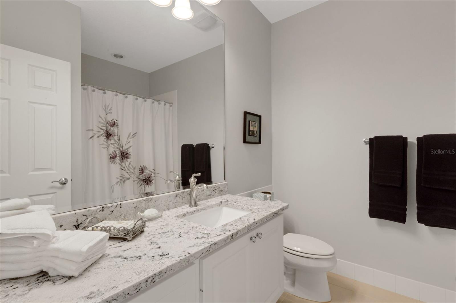 VILLAGEWALK - Residential