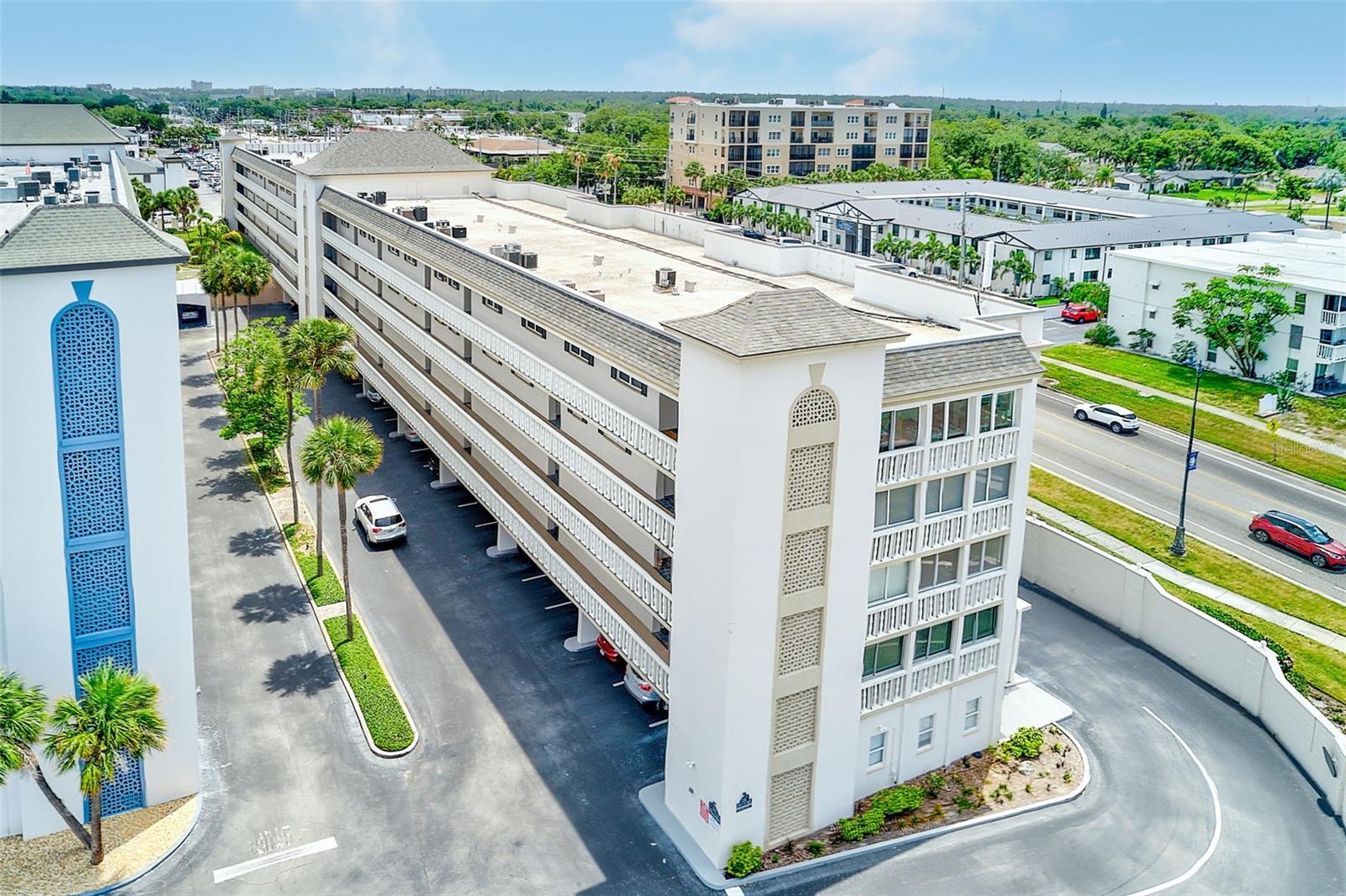 PORT BELLEAIR 4 CONDO - Residential