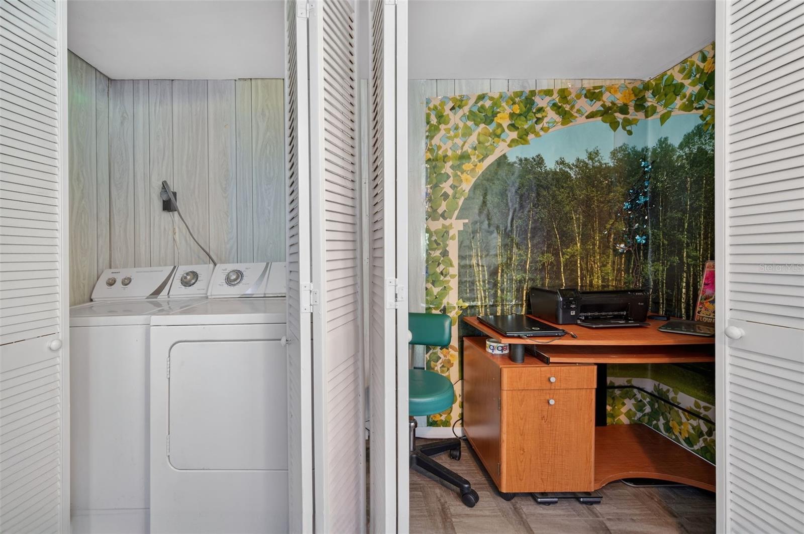 PONDEROSA PARK - Residential