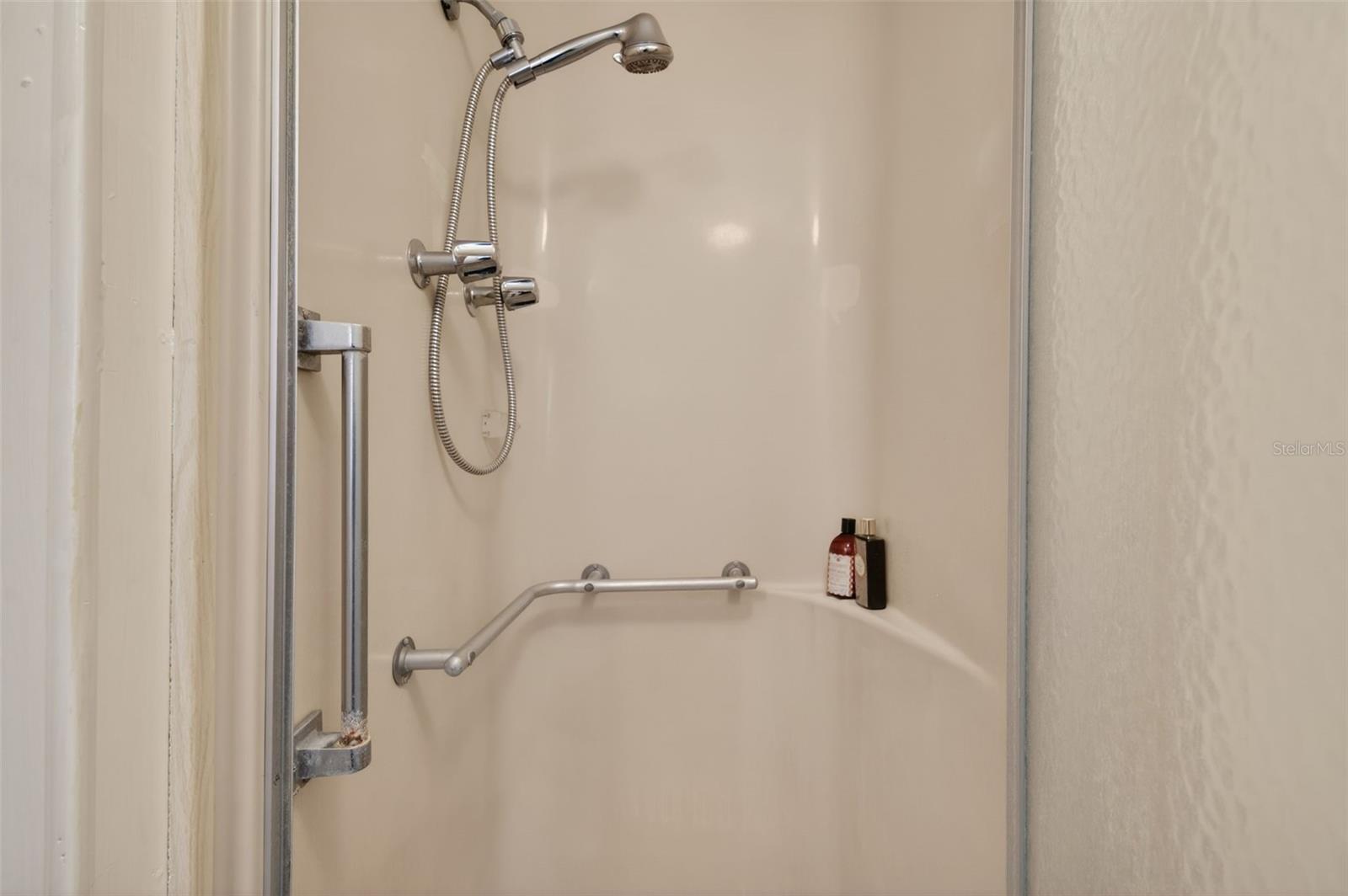 PONDEROSA PARK - Residential