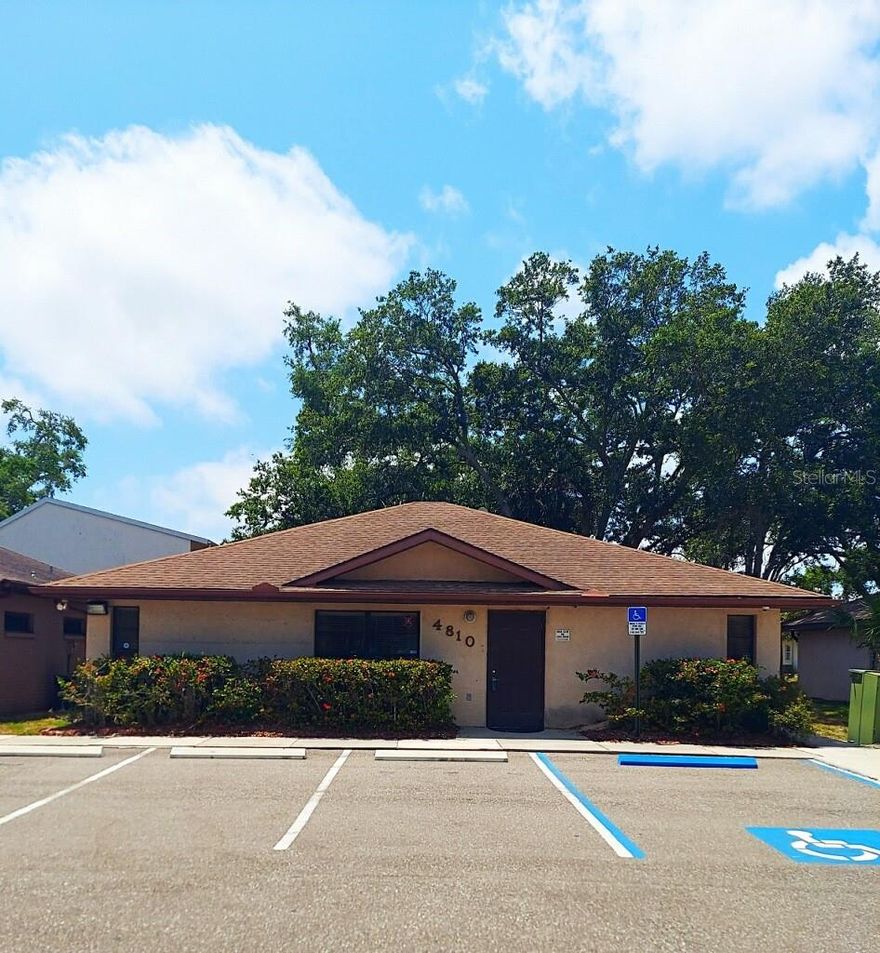 ***NO RETAIL BUSINESSES ALLOWED IN PARK*** HUGE PRICE IMPROVEMENT! DO NOT MISS THIS OPPORTUNITY!

PRIME LOCATION on HIGH-TRAFFIC 26TH ST W in beautiful BRADENTON, FLORIDA! This VERSATILE OFFICE SPACE, formerly a thriving DOCTOR'S OFFICE, is now READY for your business venture. Whether you're a HEALTHCARE PROFESSIONAL seeking a MEDICAL SPACE or an ENTREPRENEUR looking for a STRATEGIC LOCATION, this property offers the PERFECT CANVAS for your vision.

Enjoy the CONVENIENCE and ACCESSIBILITY that will impress your clients and help your business thrive in BRADENTON'S GROWING BUSINESS COMMUNITY. Don't let this INCREDIBLE OPPORTUNITY slip away!

CONTACT US TODAY to schedule a viewing and take the next step toward YOUR SUCCESS!
