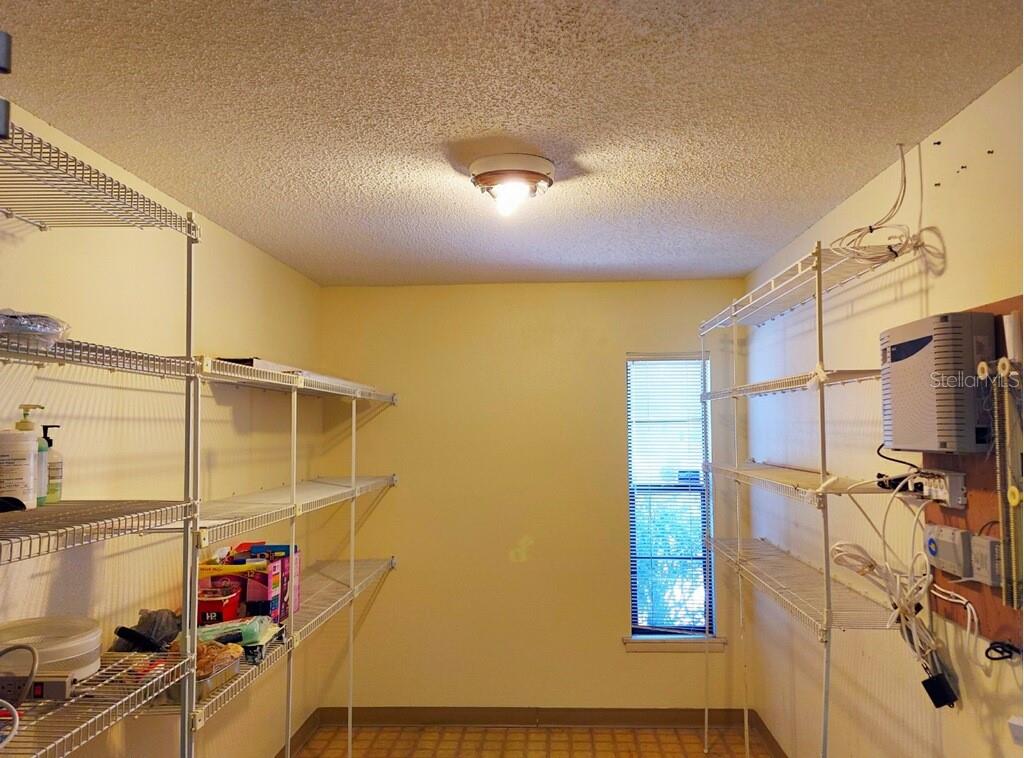 PARKWOOD PROFESSIONAL CENTER - Commercial Sale