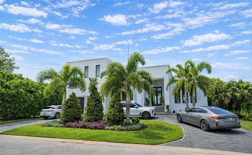 Photo of 4923 W San Rafael Street, Tampa, FL 33629 (MLS # TB8460832)