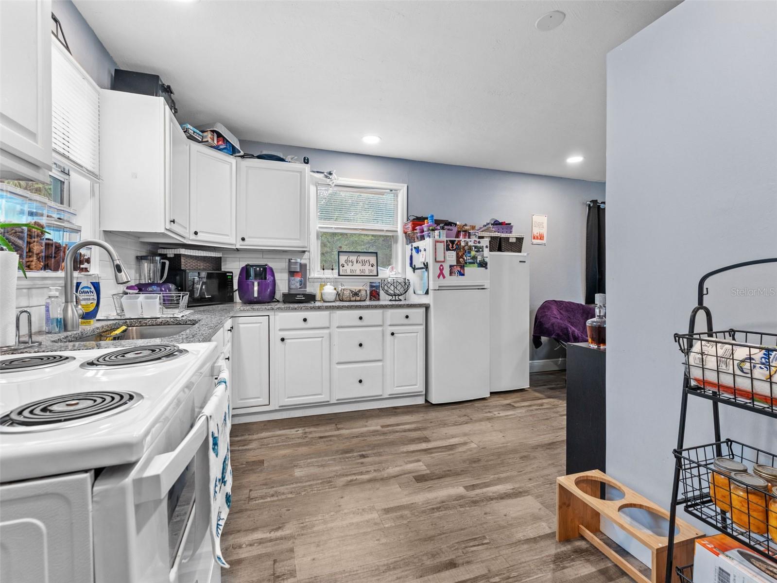 BARCELO PARK - Residential Lease